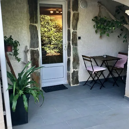 公寓 Yucca Au Calme Proche De La *