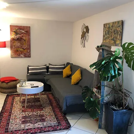 Yucca Au Calme Proche De La *