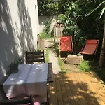 Yucca Au Calme Proche De La