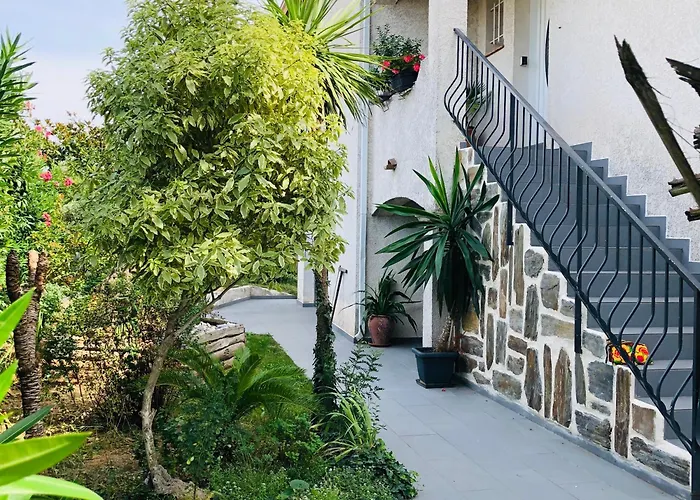 Apartment Yucca Au Calme Proche De La